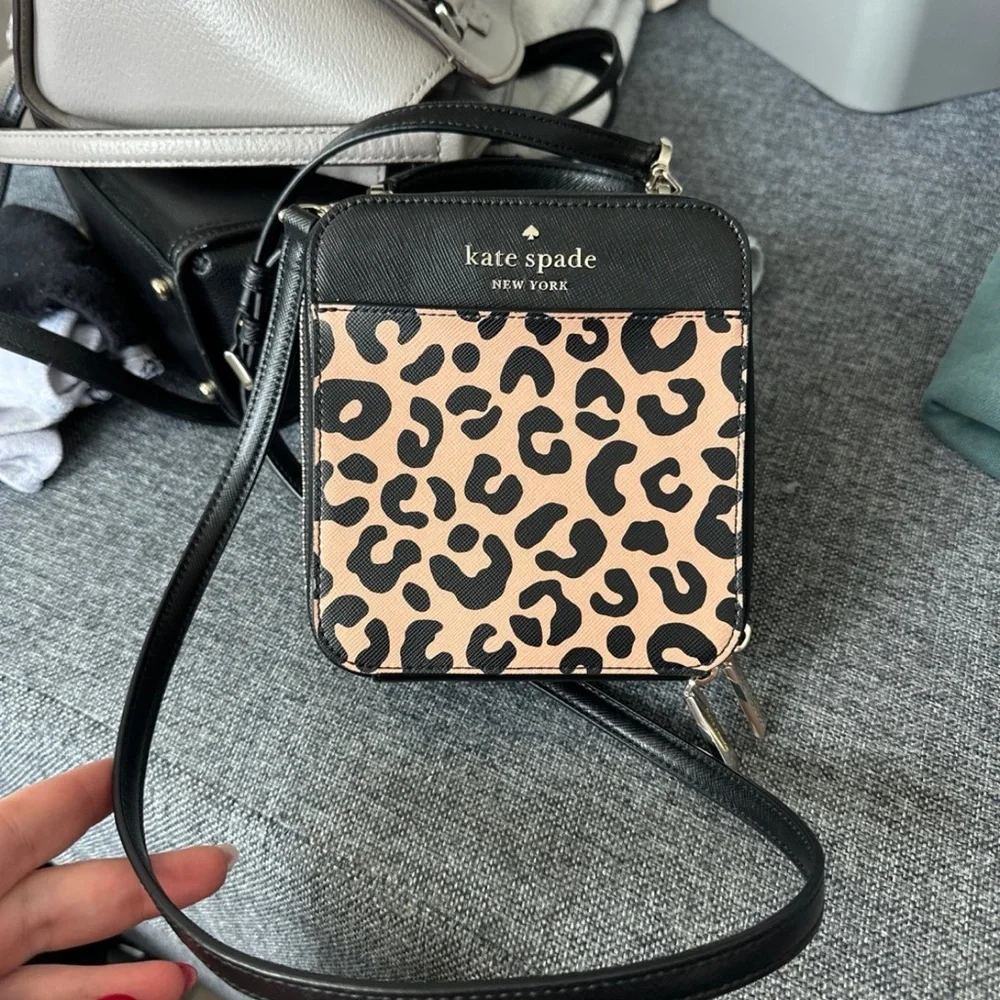 Kate Spade Black and Tan Leopard Print Crossbody Bag - Picture 1 of 4
